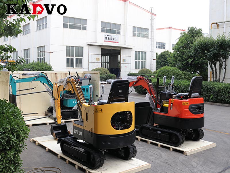 凯迪沃重工3台小型挖掘机首次出口罗马尼亚